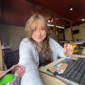 Meet your Posher, Sara